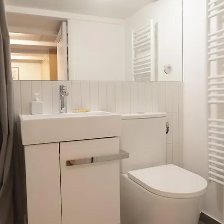 Elegant Duplex - Historical Street - Center Appartement